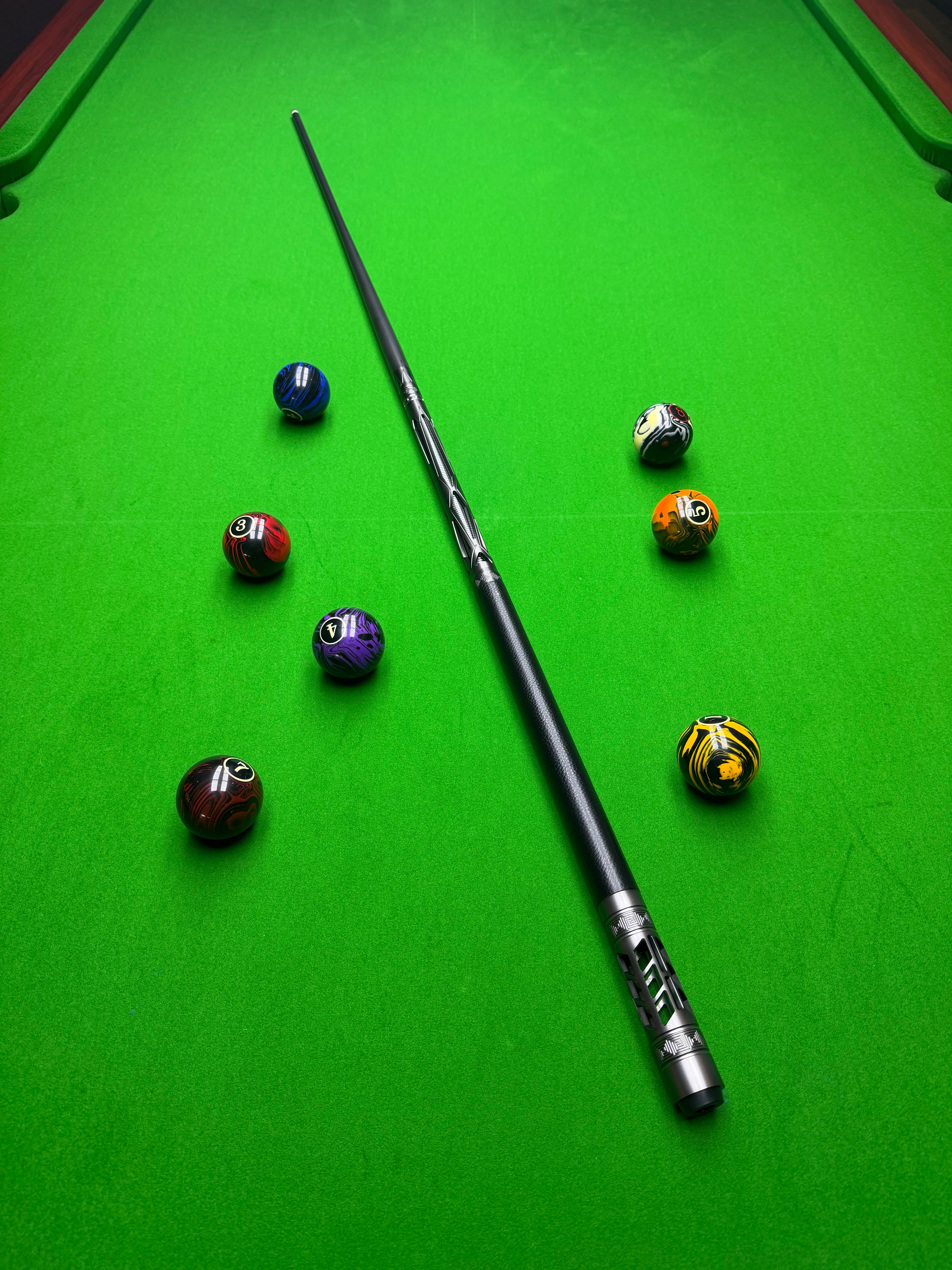 SERPENT Alloy Series Pro Taper 2pcs T700 Carbon Fibre Pool Cue